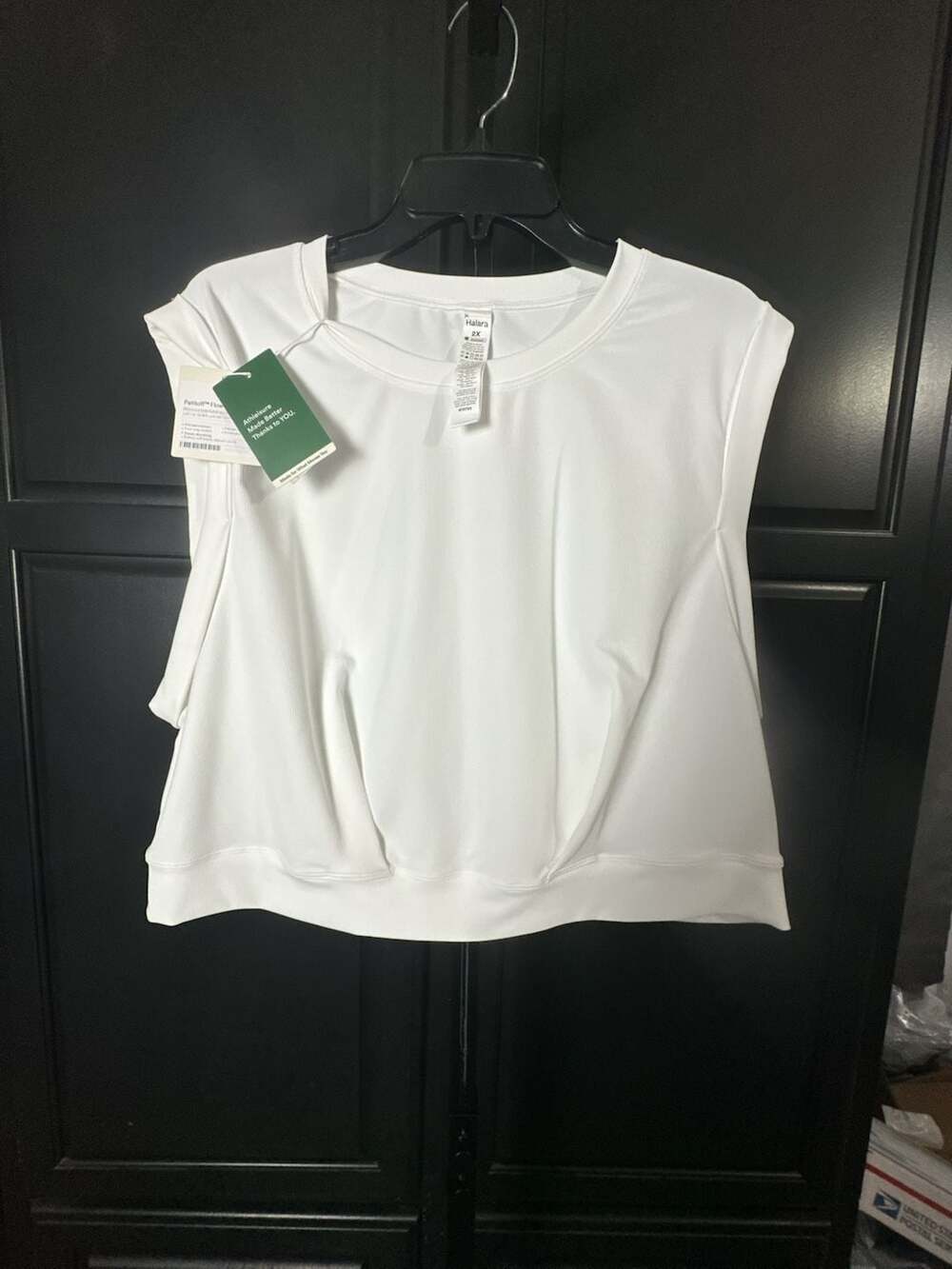 Halara Patitoff Flow Cropped Sleeveless Yoga Tank Top#840